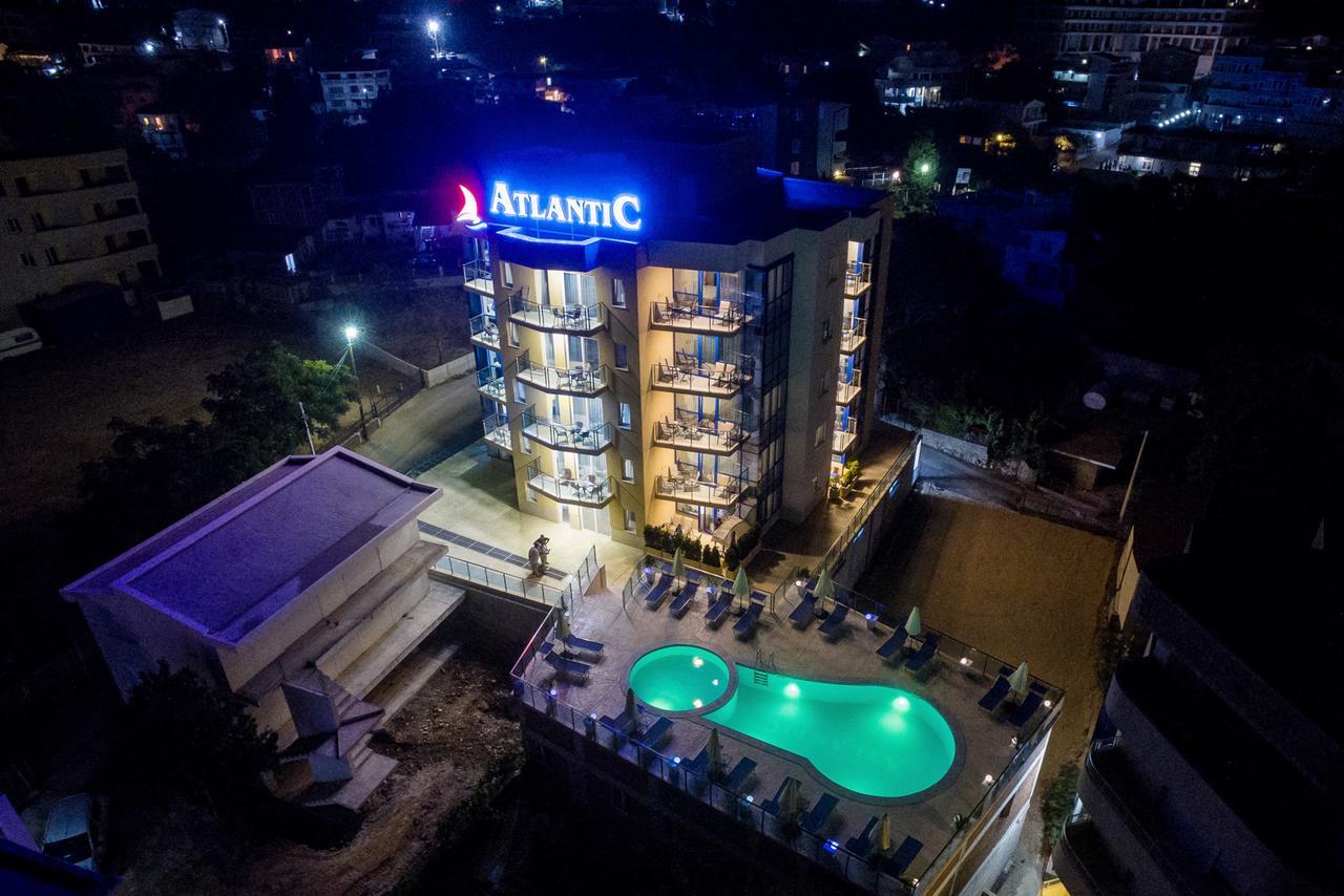 Atlantic Hotel Dobra Voda Buitenkant foto